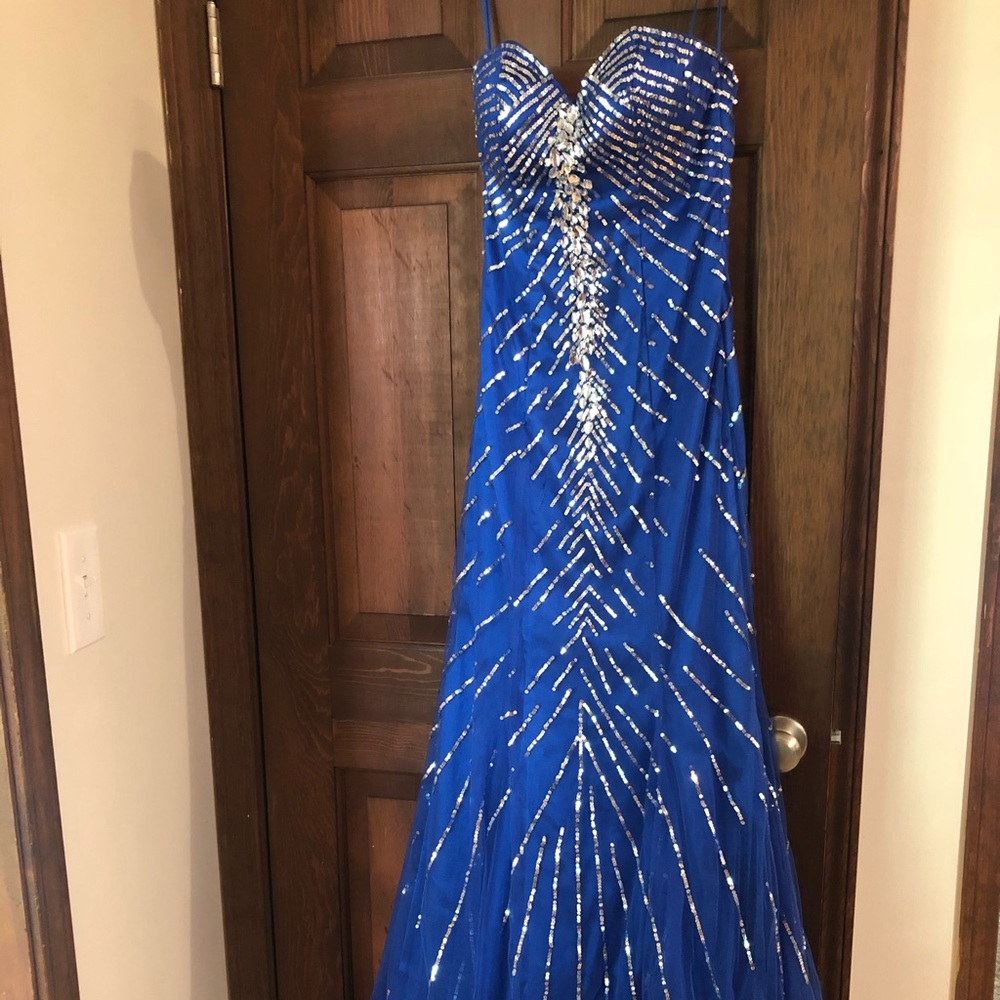 Prom Dress Strapless (size 0)